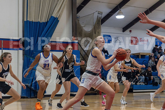 Medina Christian vs Open Door20240104-9655