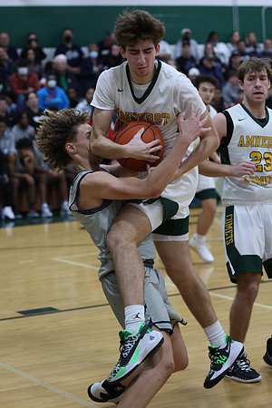 Lorain vs Amherst20211214-1123