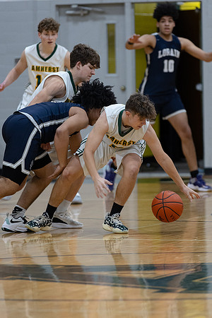 Lorain vs Amherst20211214-0572