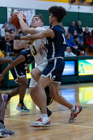 Lorain vs Amherst20211214-0613