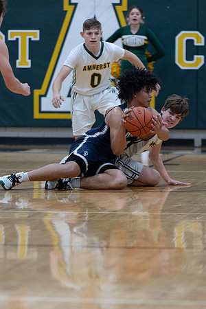 Lorain vs Amherst20211214-0622