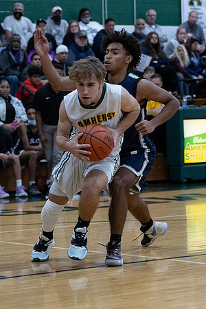 Lorain vs Amherst20211214-0655