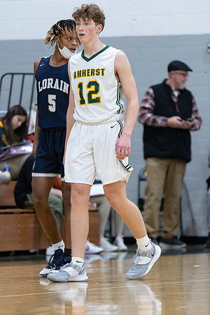 Lorain vs Amherst20211214-0749