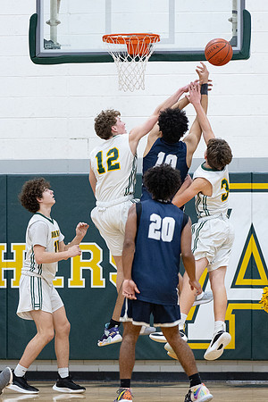 Lorain vs Amherst20211214-0777