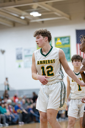Lorain vs Amherst20211214-0840