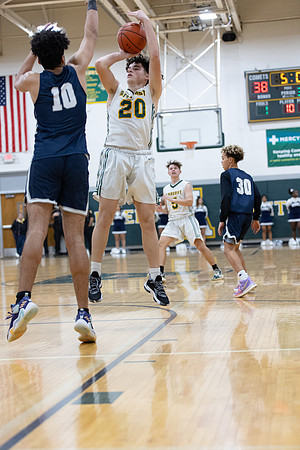 Lorain vs Amherst20211214-0858