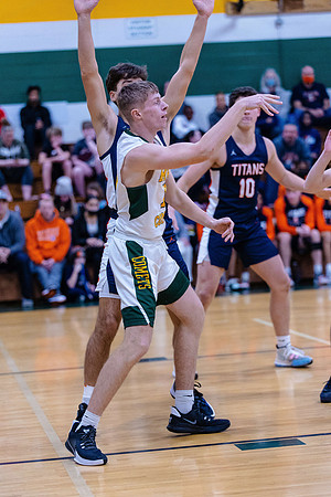 Berea Midpark vs Amherst20211230-3411