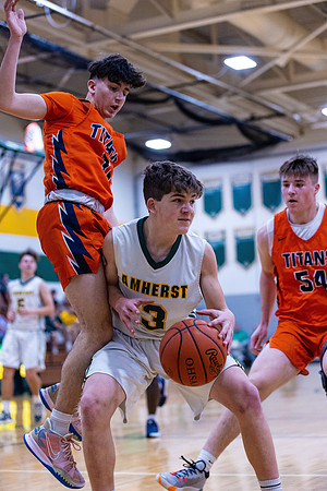 Berea Midpark vs Amherst20211230-3051