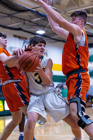 Berea Midpark vs Amherst20211230-3055