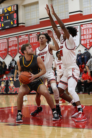 Elyria vs Amherst20220107-5559