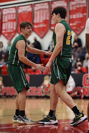 Elyria vs Amherst20220108-5338