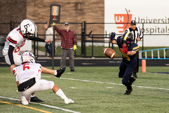 Elyria vs North Ridgeville20220930-3594